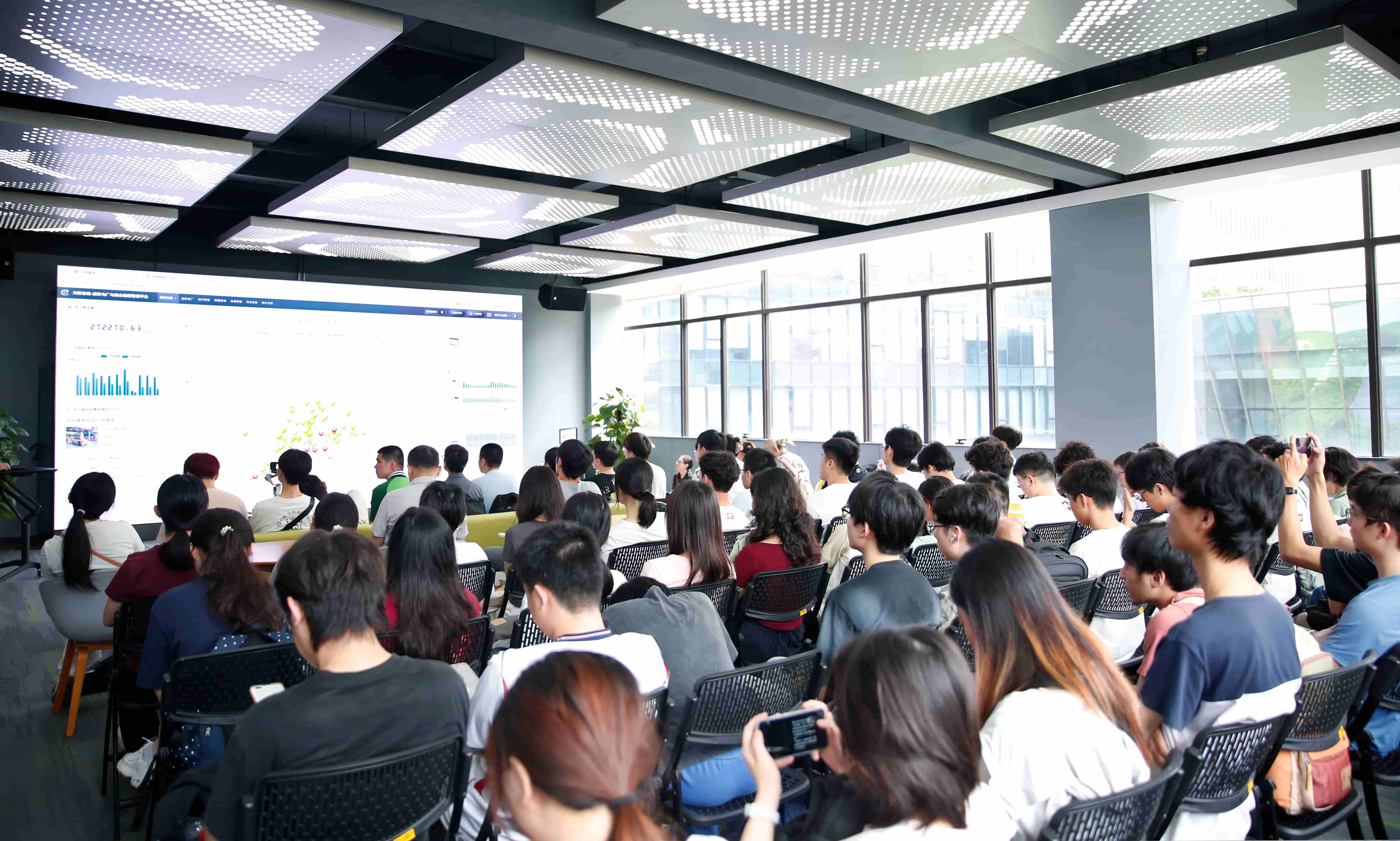 深化校企协同创新，赋能新型电力系统建设丨华南理工大学师生走进bifa88官网电气开展产学研交流活动